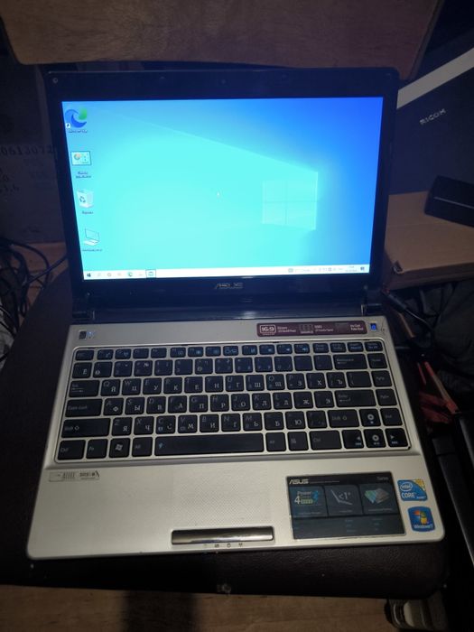 Asus 13" HD, i5-450M, 4Gb, 500Gb