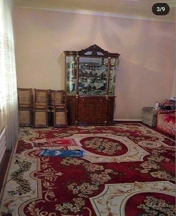 Istrohatda fayzli hovli sotiladi