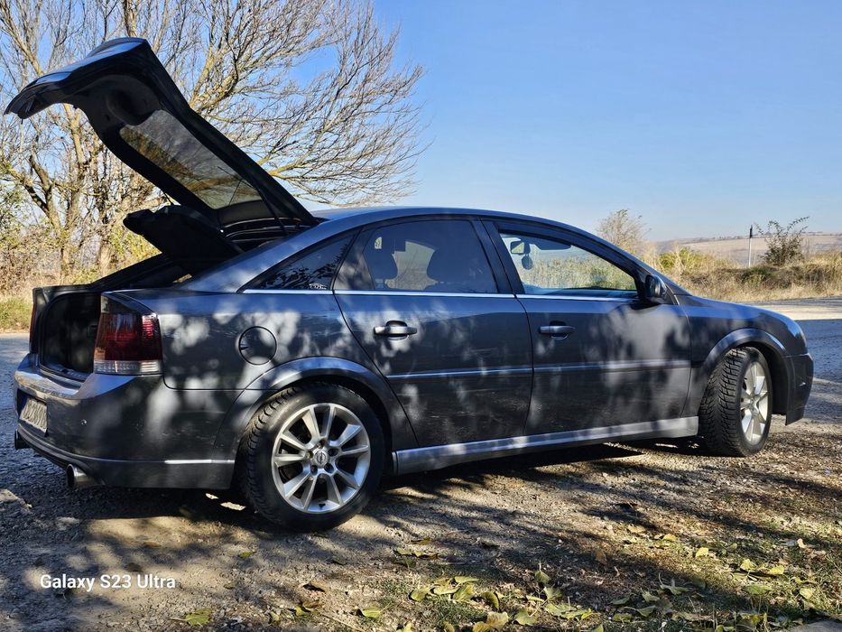 Продавам Опел Вектра С/GTS