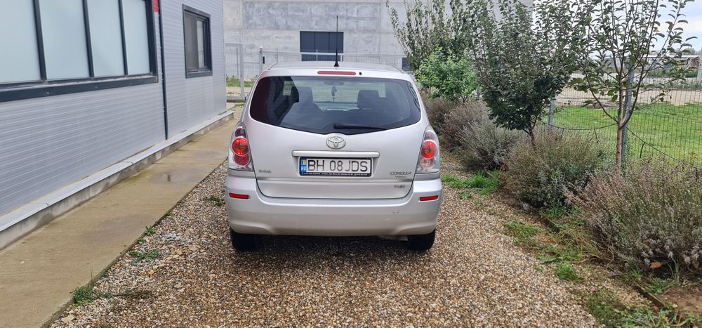 Toyota corolla verso, 2.2, 177cp, 7 locuri