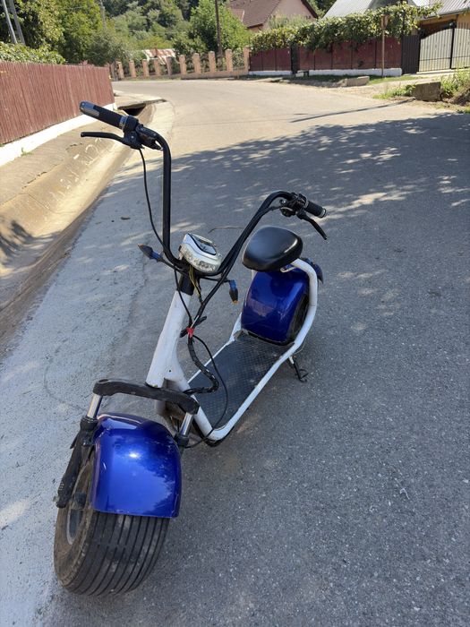 Vand scuter electric