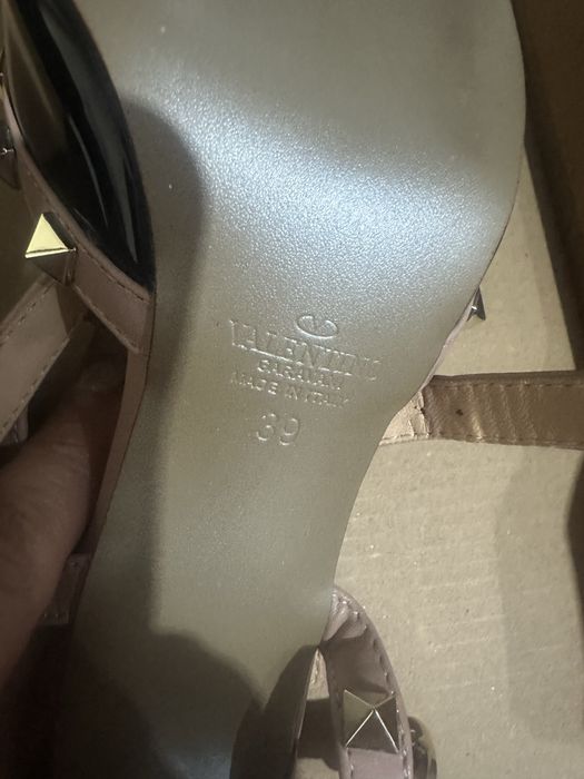 Pantofi valentino