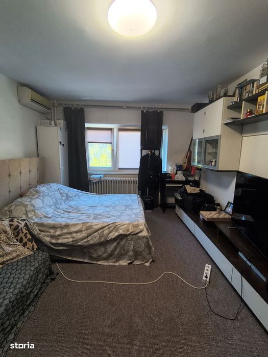 Exclusiv  Far 3 Camere, Et 1, 72 Mp Pret 137000 Euro