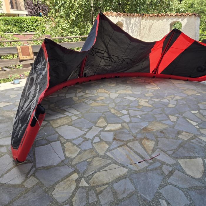 Кайт Naish Dash 9м