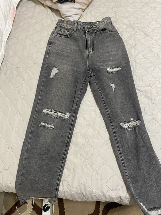 Чисто нови дънки, размер XS