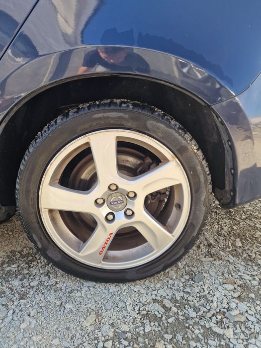 Chit R design Volvo S 60; Bară față-Bara spate
