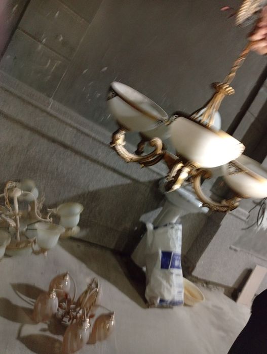 Люстра дона си 100.000 сум