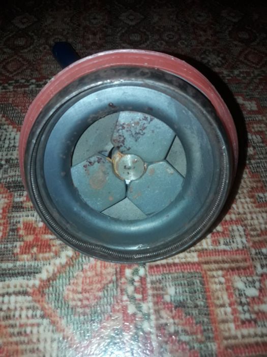 пресс для закатки крышек " Идеал " СССР