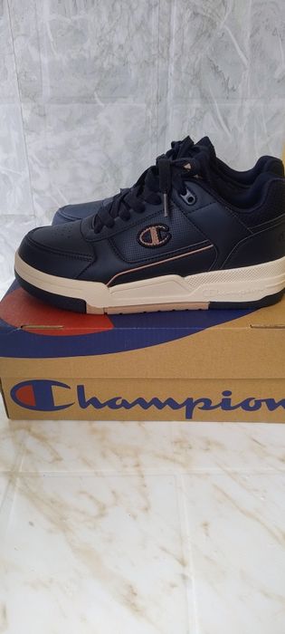 Маратонки CHAMPION ,номер 41;26 см