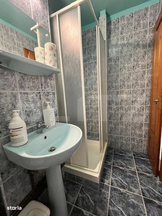 Spatiu comercial, 147,24 mp, zona Independentei