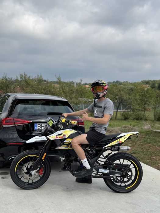 Vand supermoto de 50