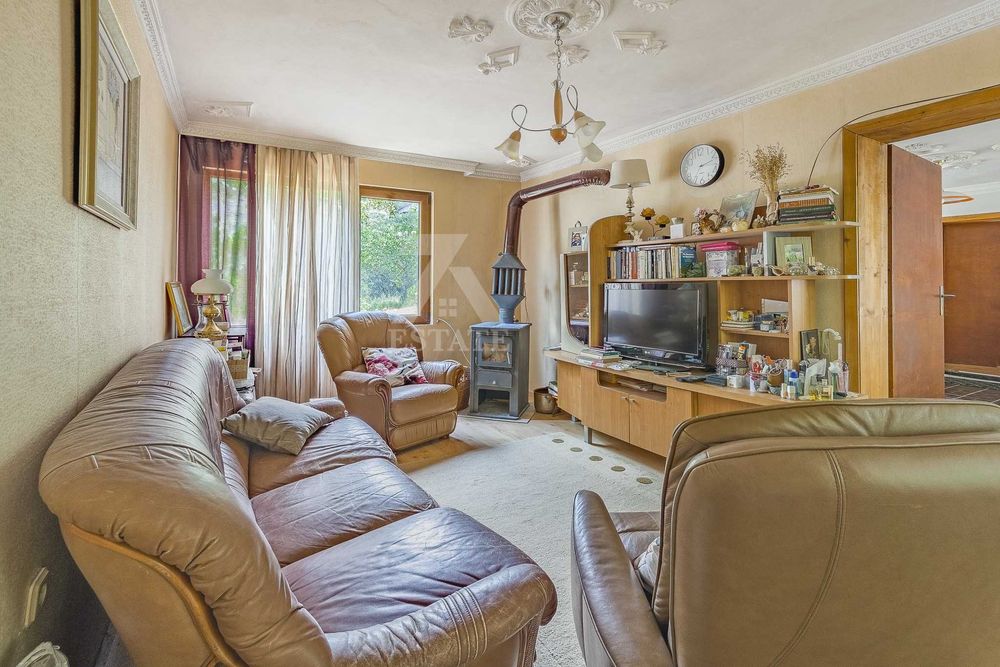 Продава се Къща в Своге - 90 кв.м за 912 €/кв.м - Снимка #1