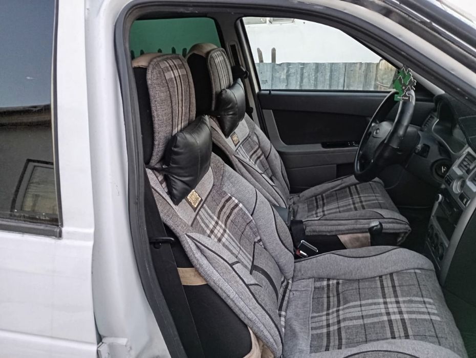 Продам Приору Ваз 21703