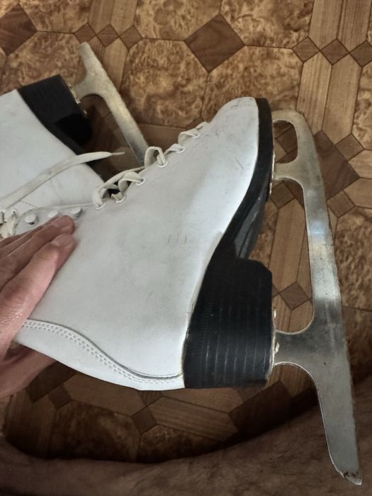 Коньки 40 размер