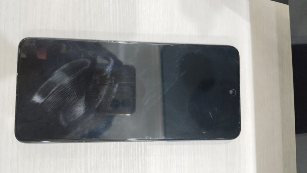 infinix Hot 50 продам срочно