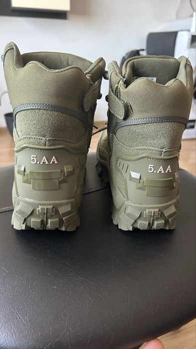 Зимни обувки тип  Кубинки 43