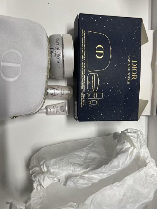 Dior capture total- set anti-imbatranire !