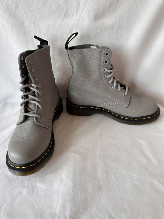 Bocanci,Dr. Martens Pascal,marime 37