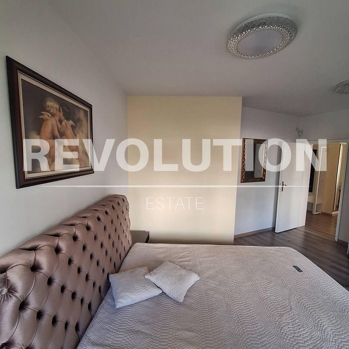 Дава се под наем Двустаен апартамент в Пловдив, Кършияка - 75 кв.м за 500 € - Снимка #5