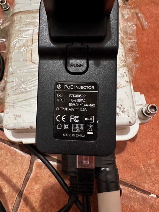 Antenă WiFi 4G pentru exterior