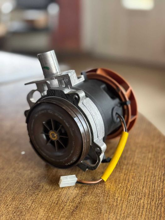 motor de suflantă Eberspacher D1LC de 24V