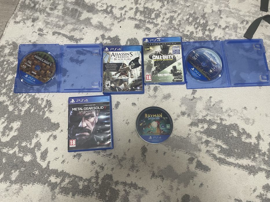 Диски для ps4 6 дисков в наличии