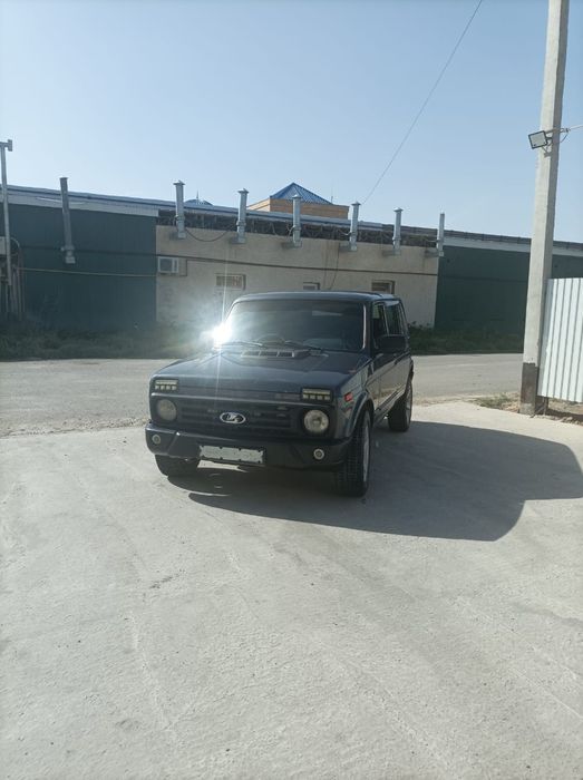 нива урбан  газ  бензин