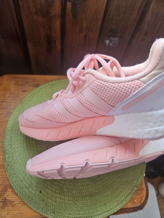 Дамски маратонки Adidas 39 номер