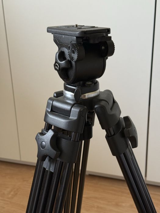 Штатив для камеры