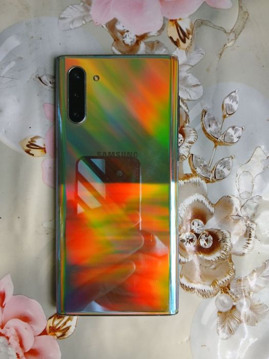 Samsung Not 10 5G sotiladi srochna