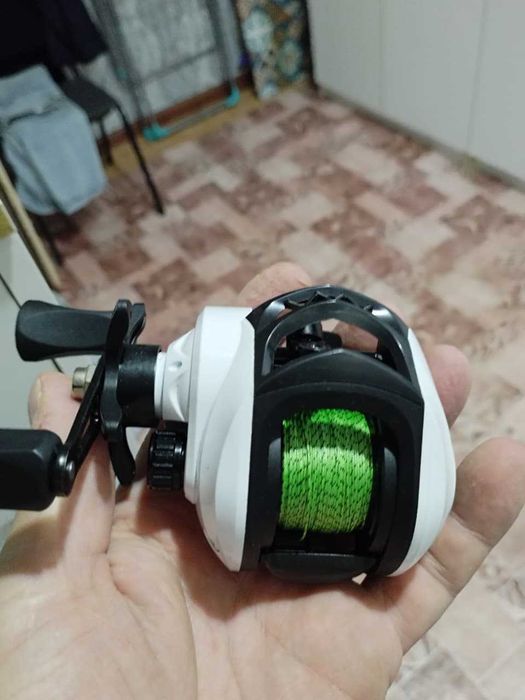 Продам мультипликаторную катушку, новые