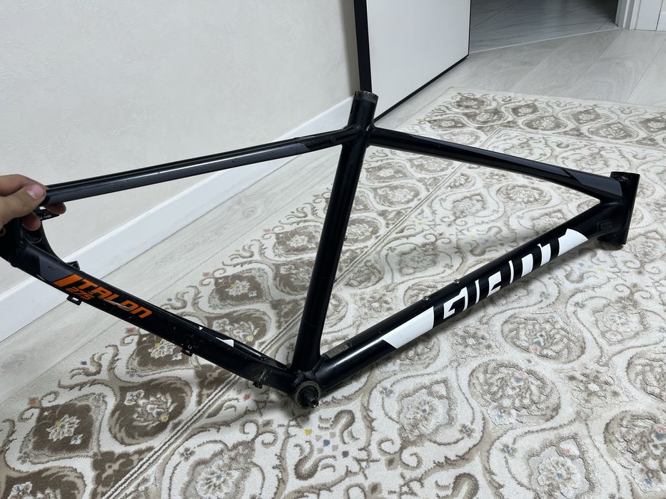 Рама  giant talon 3