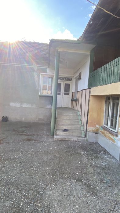 Продава се Къща в с. Крушовене, Област Плевен - 200 кв.м за 67 €/кв.м - Снимка #3