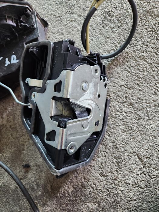 Брави за врати за BMW F10, F11