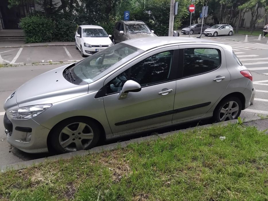 PEUGEOT 308 2011 — imagine 4