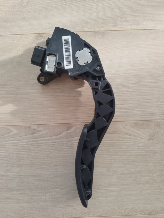 Педал за газта рено меган 3