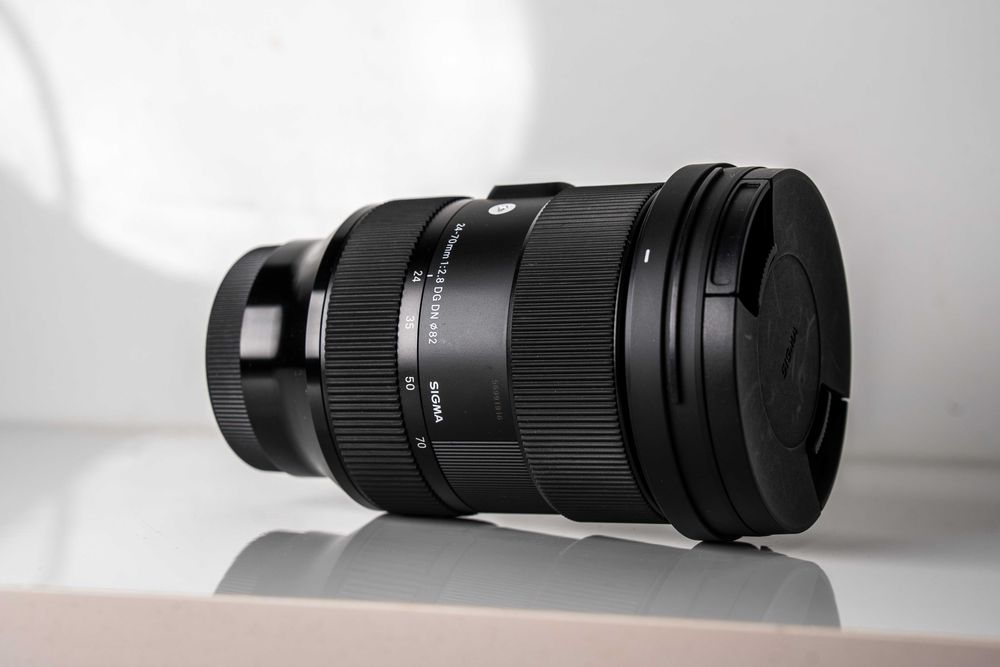 Sigma 24–70mm f/2.8 DG DN Art за Sony – пълен комплект