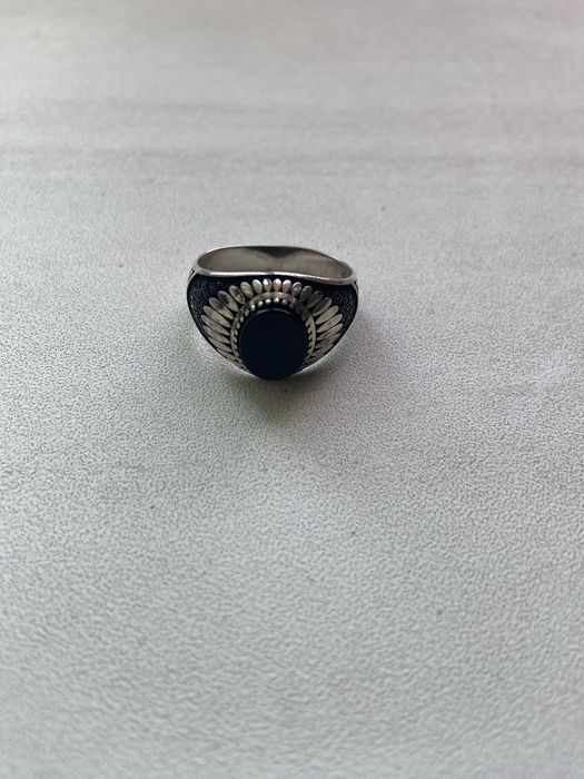 Перстень с камнем