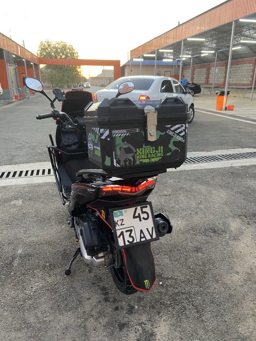 Мопед Макси………….