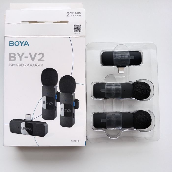 Петличка Boya Lightning