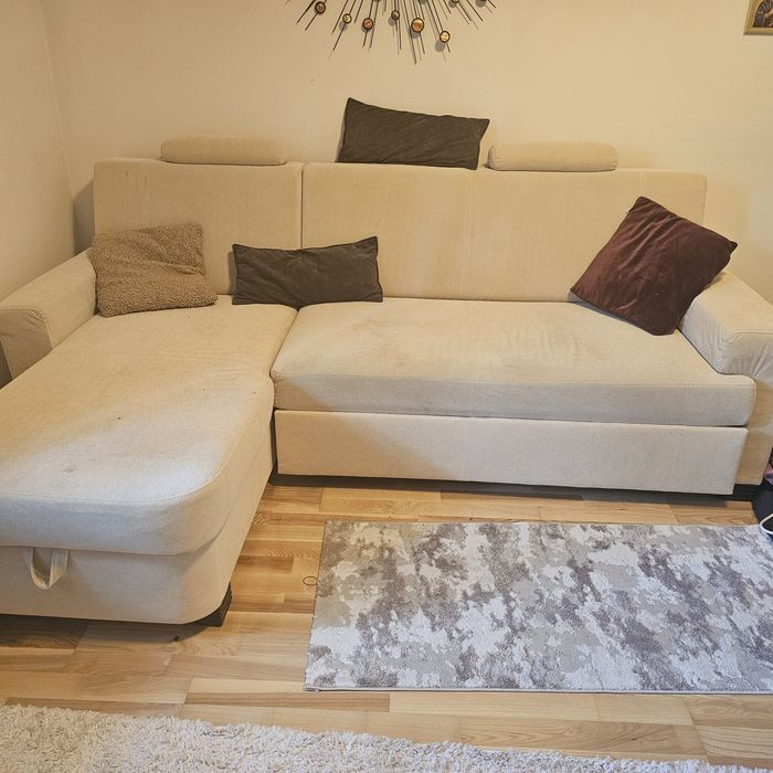 Coltar living extensibil cu lada de depozitare