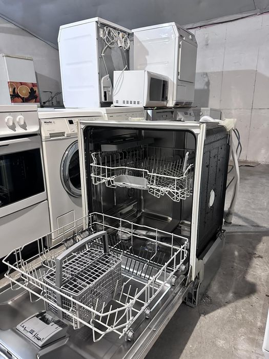 Съдомиялна +гаранция. BOSCH пълно вграждане 60см. Доставка за София