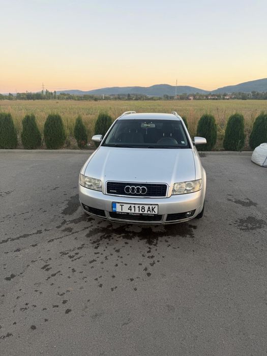 Продавам Ауди А4 B6