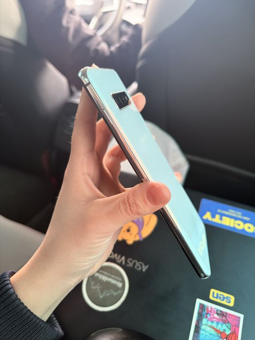 samsung  Galaxy S10+