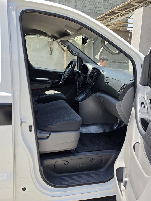 Hyundai grand starex yuk furgon 2 tona