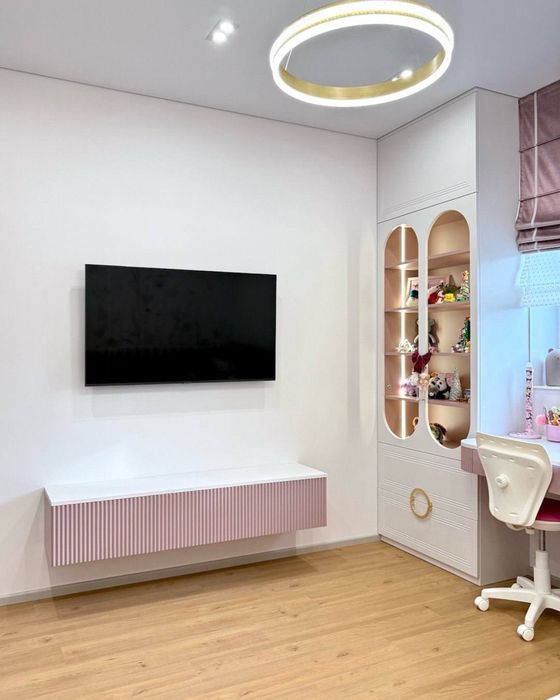 Мебель для детской комнаты, шкаф, кровать, мягкая и корпусная мебель