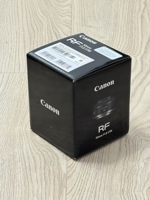 canon rf 50 f1.8
