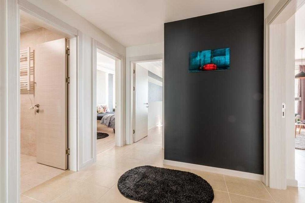 Дава се под наем Двустаен апартамент в София, Гео Милев - 56 кв.м за 1020 € - Снимка #2