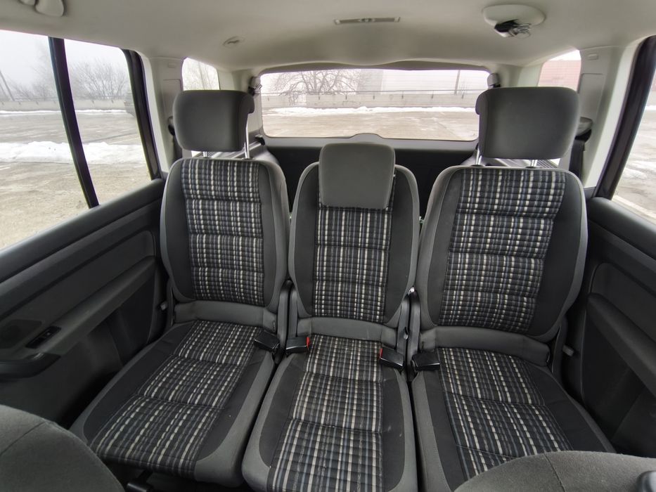 VOLKSWAGEN Touran 2014 — imagine 5