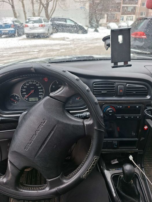 Субару легаси аутбек